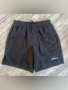 Hollister Men's Black Athletic Drawstring Performance Shorts